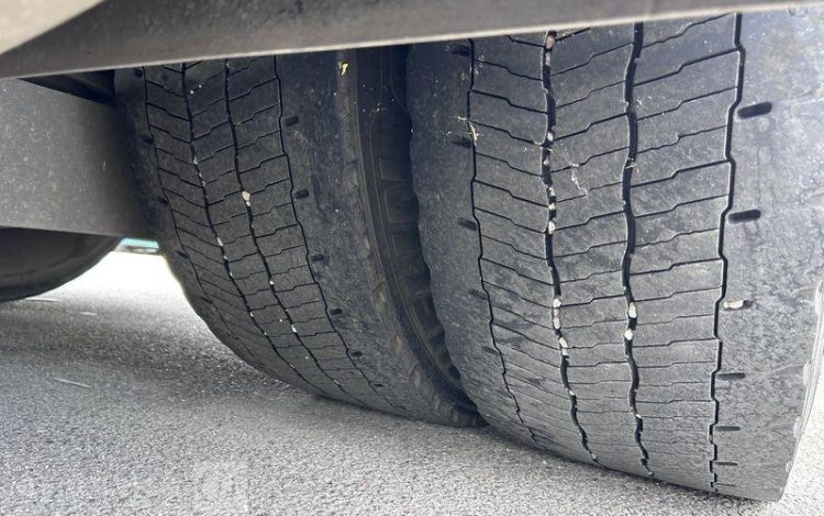 MERCEDES ACTROS 1845 VERT GD-601-YT