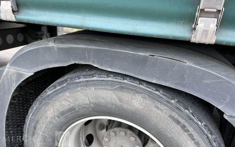 MERCEDES ACTROS 1845 VERT GD-601-YT