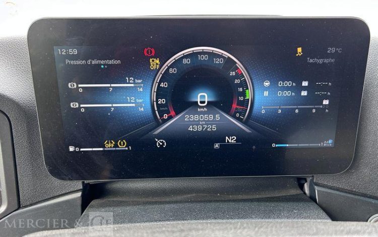 MERCEDES ACTROS 1845 VERT GD-601-YT