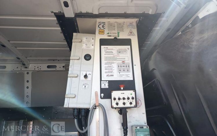 RENAULT MASTER 2.3 DCI 150 CH AVEC NACELLE KLUBB K38P – 12 M – DIESEL – ANNEE 2022 BLANC GE-711-RD
