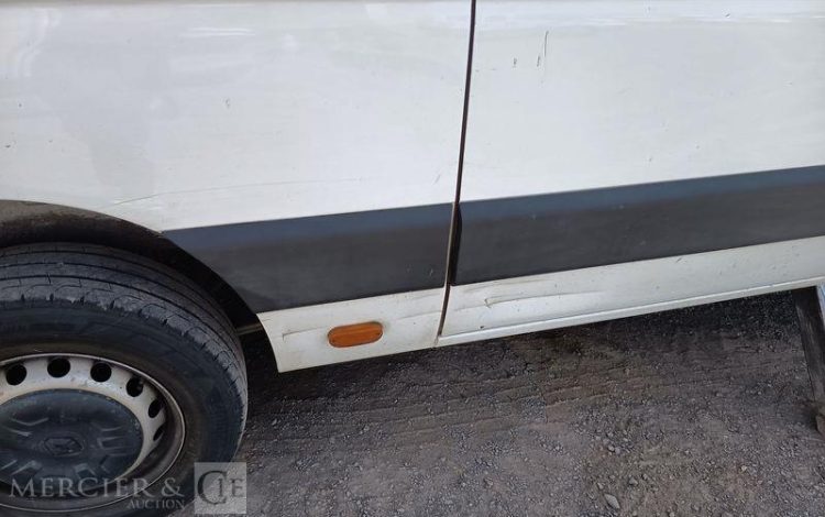 RENAULT MASTER 2.3 DCI 150 CH AVEC NACELLE KLUBB K38P – 12 M – DIESEL – ANNEE 2022 BLANC GE-711-RD