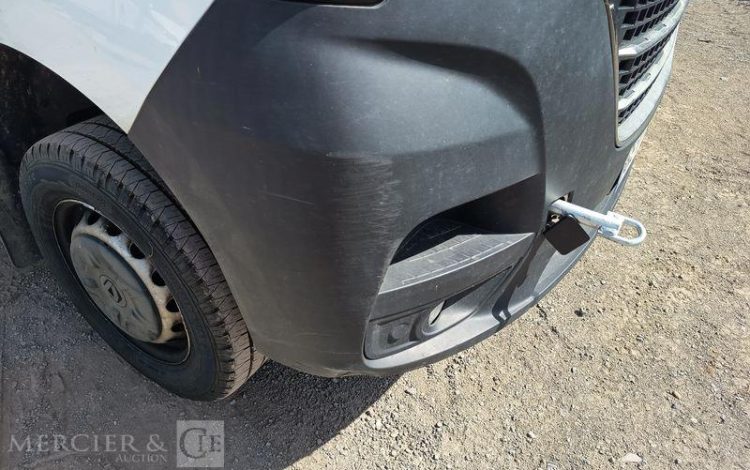 RENAULT MASTER 2.3 DCI 150 CH AVEC NACELLE KLUBB K38P – 12 M – DIESEL – ANNEE 2022 BLANC GE-711-RD