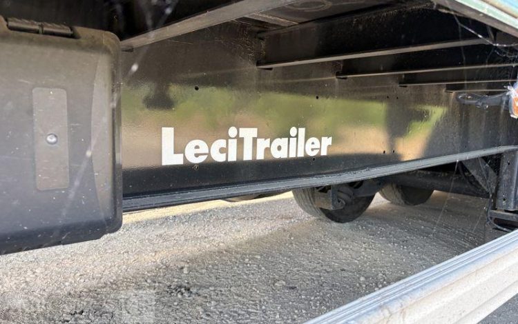 LECITRAILER SREM FOURGON 3 ESSIEUX VERT GG-060-YH