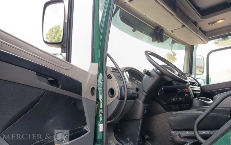 DAF CF 290 FA 4X2  GH-319-YS