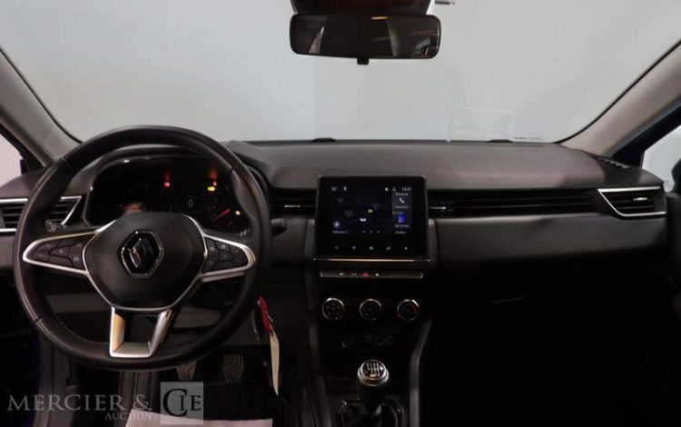 RENAULT CLIO BLEU GH-638-NN