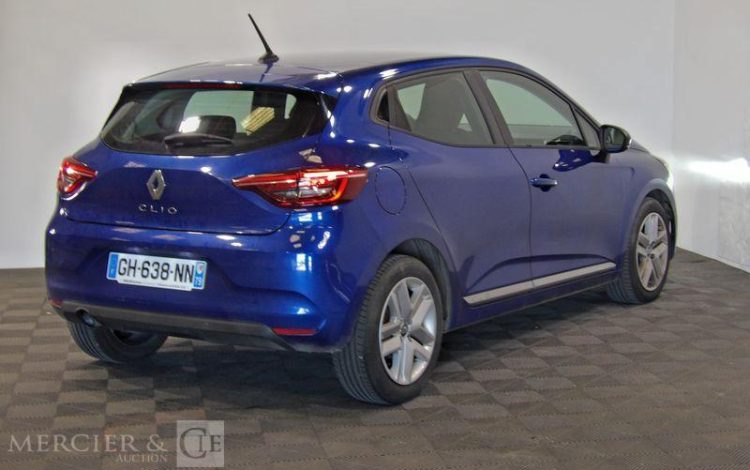 RENAULT CLIO BLEU GH-638-NN