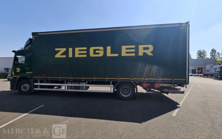 MERCEDES ACTROS  GK-367-ZC