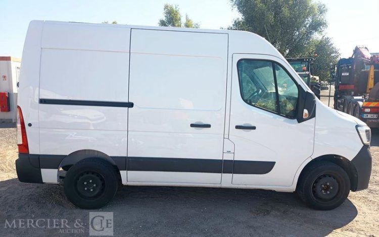 RENAULT MASTER 2.3 DCI 135 CH F3500  GL-277-ES