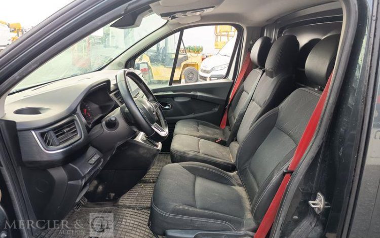 RENAULT TRAFIC L2H1 3T 2.0 BLUEDCI 150 CH EDC – DIESEL  GL-544-TL
