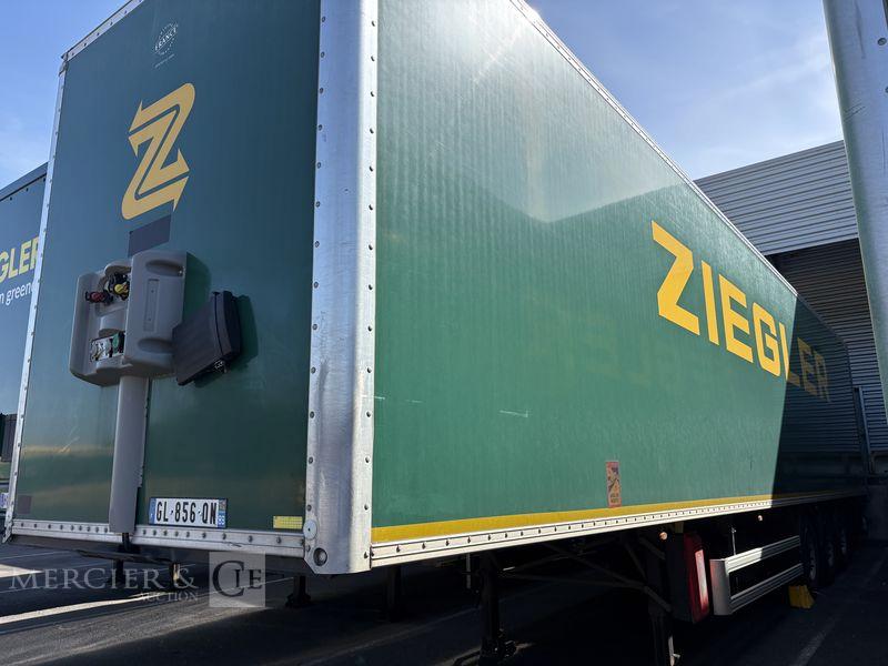 Fourgon utilitaire Fruehauf VERT SREM 3 ESSIEUX — occasion