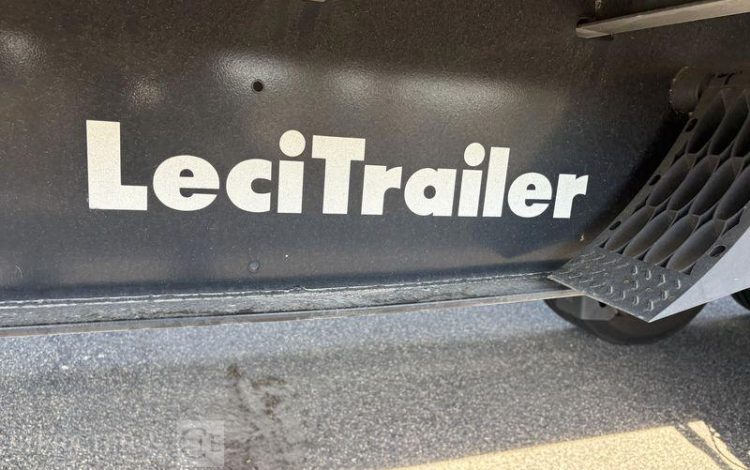 LECITRAILER SREM FOURGON 3 ESSIEUX 38T VERT GN-927-KQ