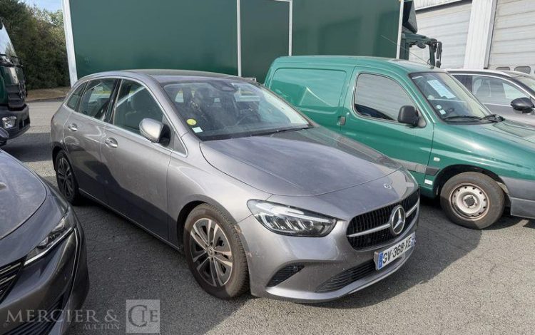 MERCEDES B 200D 2.0 200 D 150 BUSINESS LINE 8G-DCT GRIS GV-368-XE