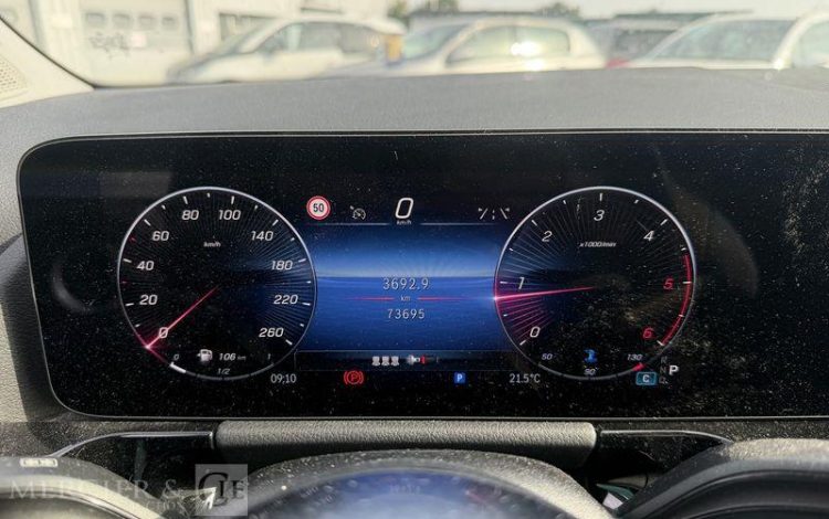 MERCEDES B 200D 2.0 200 D 150 BUSINESS LINE 8G-DCT GRIS GV-368-XE