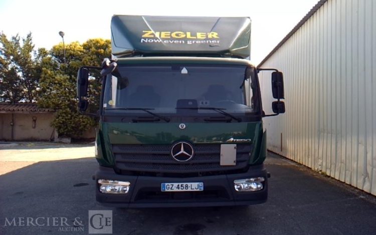 MERCEDES ATEGO 1324 PORTEUR HAYON  – 4X2 – PTAC 13T5  GZ-458-LJ