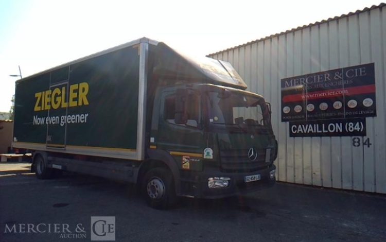 MERCEDES ATEGO 1324 PORTEUR HAYON  – 4X2 – PTAC 13T5  GZ-458-LJ