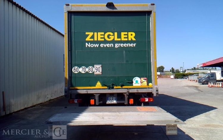 MERCEDES ATEGO 1324 PORTEUR HAYON  – 4X2 – PTAC 13T5  GZ-458-LJ