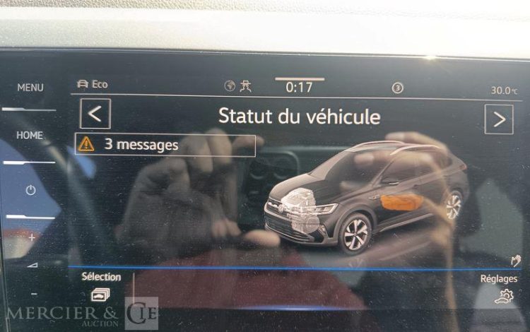 VOLKSWAGEN TAIGO 1.5 TSI 150 R-LINE DSG – ESSENCE – 75300 KMS – ANNEE 2022 NOIR GZ-532-AH