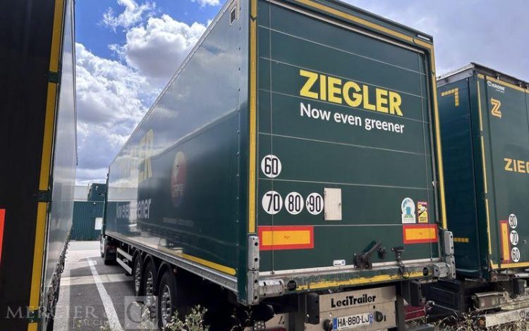 LECITRAILER SREM FOURGON 3 ESSIEUX 27T VERT HA-880-LJ