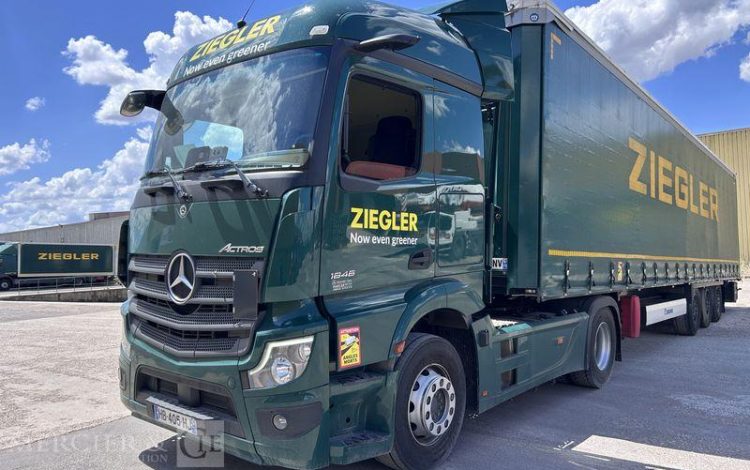 MERCEDES ACTROS 1846 VERT HB-405-HJ