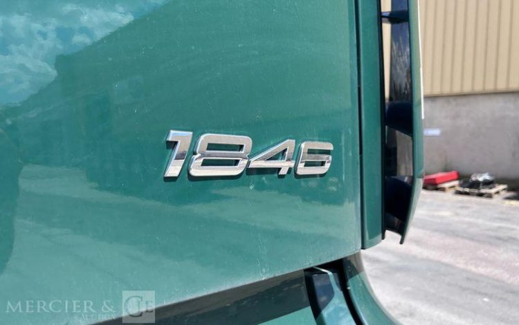 MERCEDES ACTROS 1846 VERT HB-405-HJ