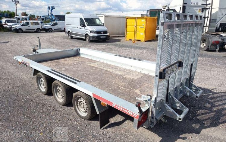TEMARED REMORQUE PORTE ENGIN BUILDER 3 – 3 ESSIEUX – PTAC : 3,5 TONNES –  HC-640-PL