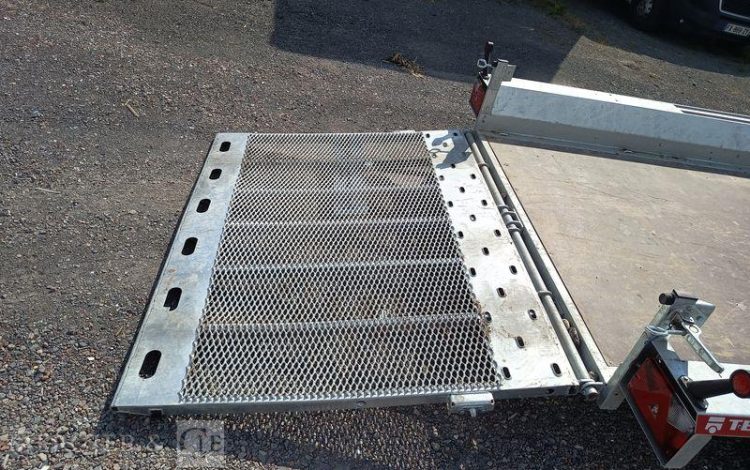 TEMARED REMORQUE PORTE ENGIN BUILDER 3 – 3 ESSIEUX – PTAC : 3,5 TONNES –  HC-640-PL