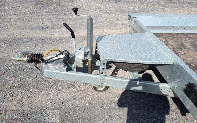 TEMARED REMORQUE PORTE ENGIN BUILDER 3 – 3 ESSIEUX – PTAC : 3,5 TONNES –  HC-640-PL