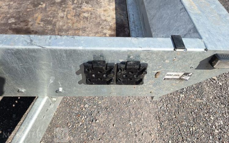 TEMARED REMORQUE PORTE ENGIN BUILDER 3 – 3 ESSIEUX – PTAC : 3,5 TONNES –  HC-640-PL
