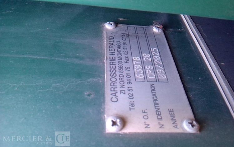 MERCEDES ATEGO 1524 BATTERIE HS PAS DE CG  HF-195-NX