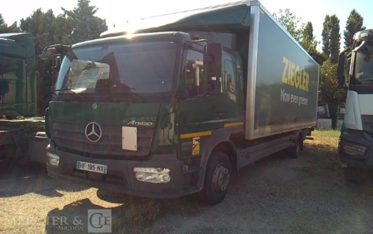 MERCEDES ATEGO 1524 BATTERIE HS PAS DE CG  HF-195-NX