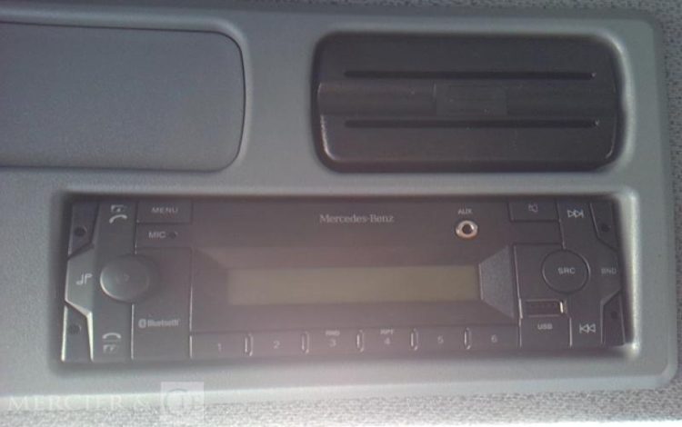 MERCEDES ATEGO 1524 BATTERIE HS PAS DE CG  HF-195-NX