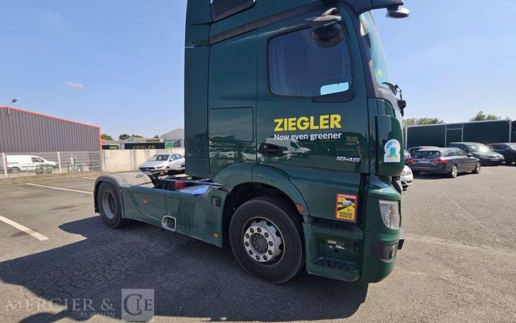 MERCEDES ACTROS 1846 5L  HG-247-GG