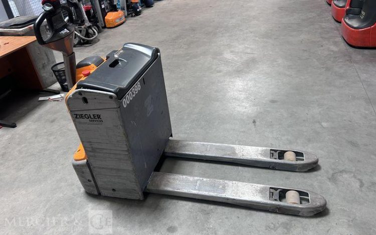 STILL TRANSPALETTE ELECTRIQUE EXH16 – CAP 1T6- 2450 HEURES AN 2023 ORA M00398