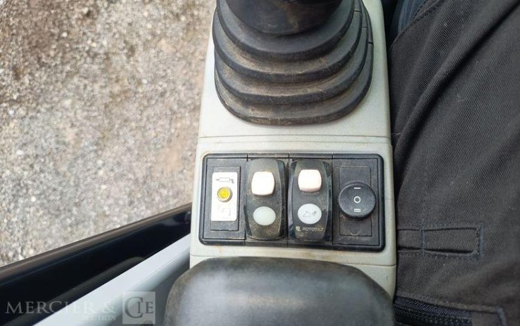WACKER NEUSON PELLE SUR CHENNILLES EZ80 8,4 TONNES – DIESEL -1832 HEURES –  ANNEE 2021  WN01867