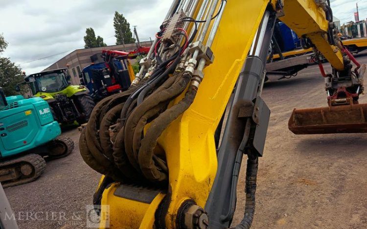 WACKER NEUSON PELLE SUR CHENNILLES EZ80 8,4 TONNES – DIESEL -1832 HEURES –  ANNEE 2021  WN01867
