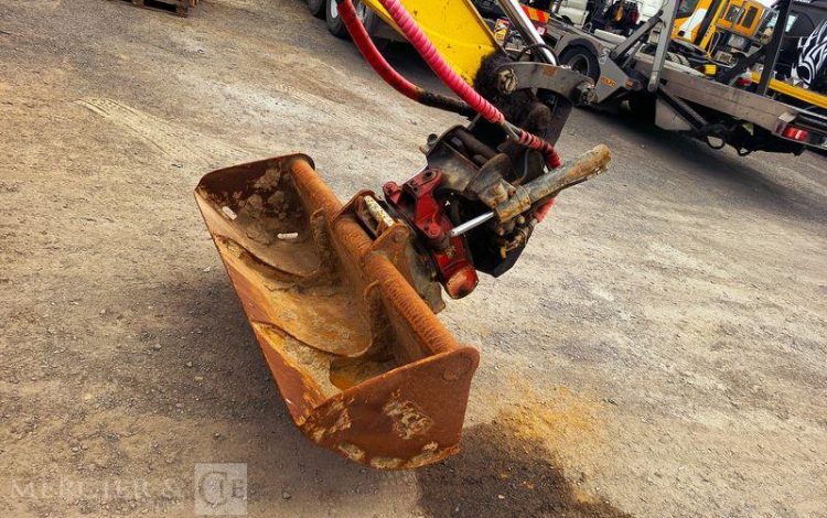 WACKER NEUSON PELLE SUR CHENNILLES EZ80 8,4 TONNES – DIESEL -1832 HEURES –  ANNEE 2021  WN01867