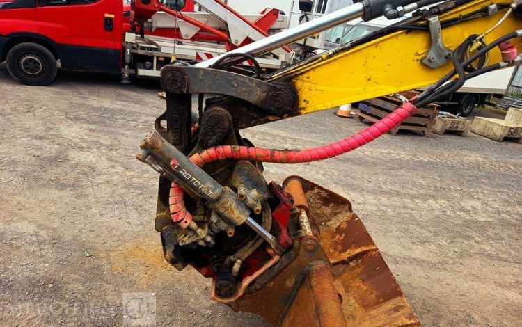 WACKER NEUSON PELLE SUR CHENNILLES EZ80 8,4 TONNES – DIESEL -1832 HEURES –  ANNEE 2021  WN01867
