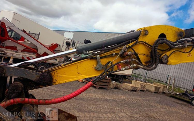 WACKER NEUSON PELLE SUR CHENNILLES EZ80 8,4 TONNES – DIESEL -1832 HEURES –  ANNEE 2021  WN01867