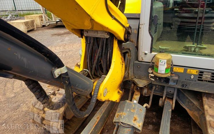WACKER NEUSON PELLE SUR CHENNILLES EZ80 8,4 TONNES – DIESEL -1832 HEURES –  ANNEE 2021  WN01867