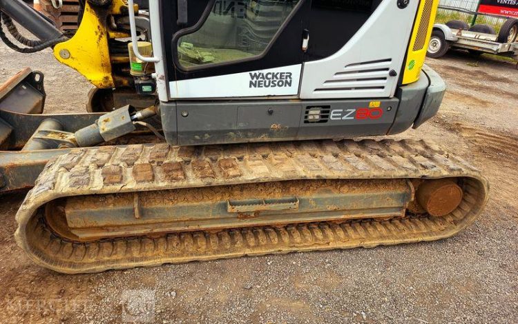 WACKER NEUSON PELLE SUR CHENNILLES EZ80 8,4 TONNES – DIESEL -1832 HEURES –  ANNEE 2021  WN01867