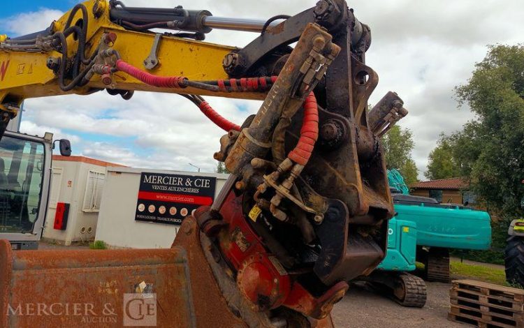 WACKER NEUSON PELLE SUR CHENNILLES EZ80 8,4 TONNES – DIESEL -1832 HEURES –  ANNEE 2021  WN01867