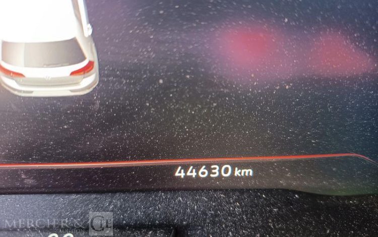 VOLKSWAGEN GOLF GTI – ESSENCE – 44630 KMS – POUR PIECES SANS CARTE GRISE BLANC WW-820-GP