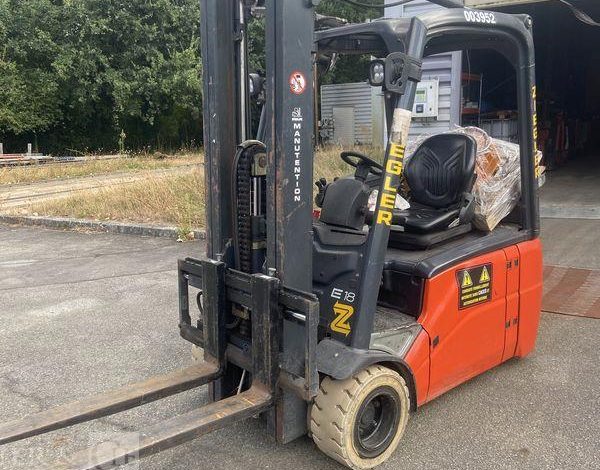 FENWICK CHARIOT ELEVATEUR ELECTRIQUE E18 – 4747 HEURES ROUGE 3952