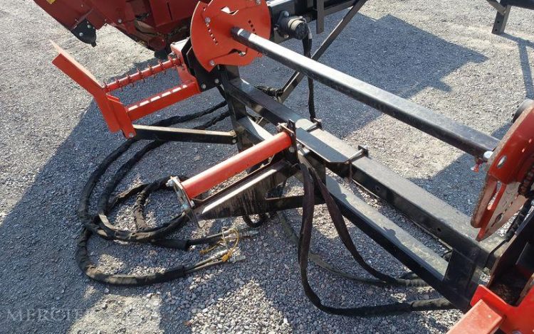 JAPA FENDEUSE TRONCONNEUSE JAPA 405 TRE  AVEC TABLE DE LEVAGE PALAX MIDI – ANNEE 2020  16889