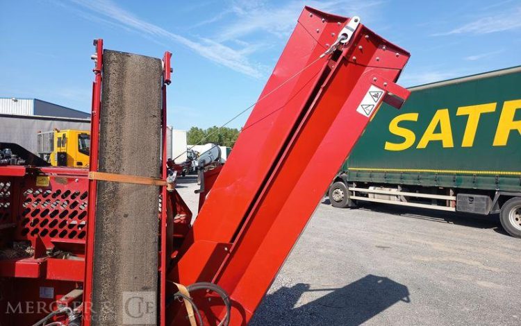 JAPA FENDEUSE TRONCONNEUSE JAPA 405 TRE  AVEC TABLE DE LEVAGE PALAX MIDI – ANNEE 2020  16889