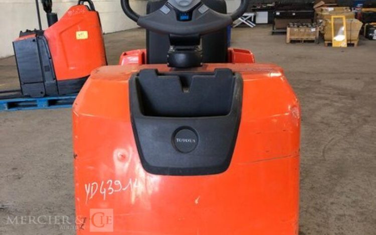 TOYOTA OSE250  YD43914