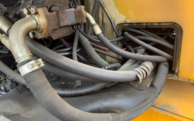 JLG 800AJ  TD27A1841