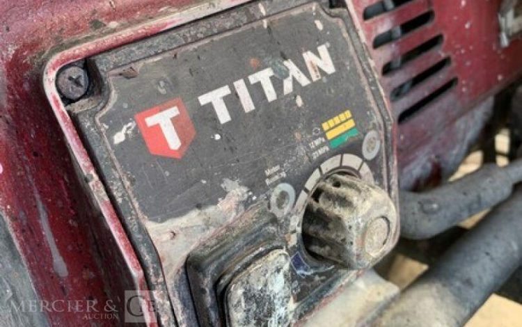 TITAN 1040  AIR010426