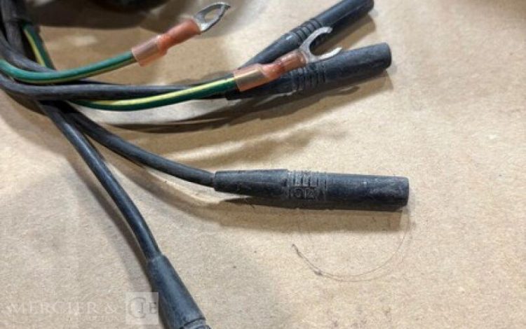 KIT010025