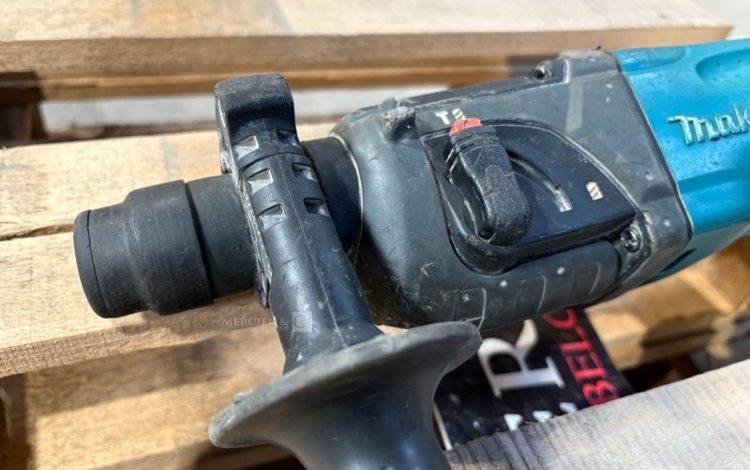 MAKITA HR2460  PER010439